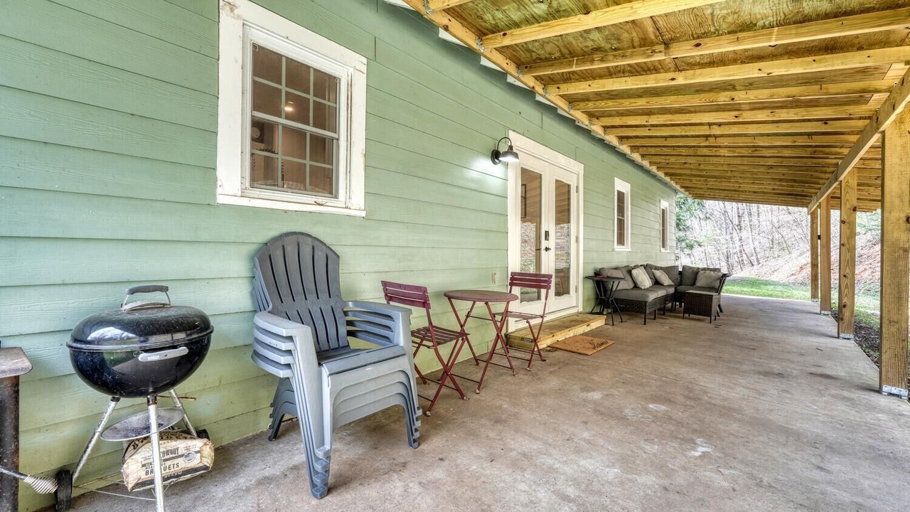 Photo of Outdoor in Hayesville