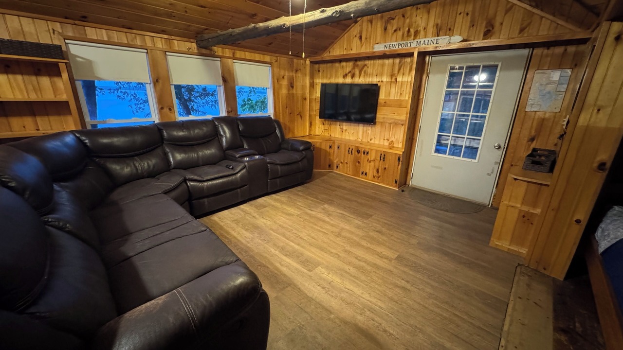 Photo of Livingroom in Newport