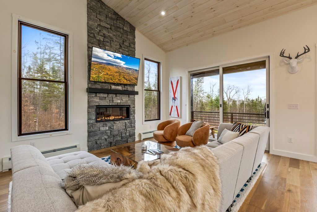 Photo of Bedroom in Bethel