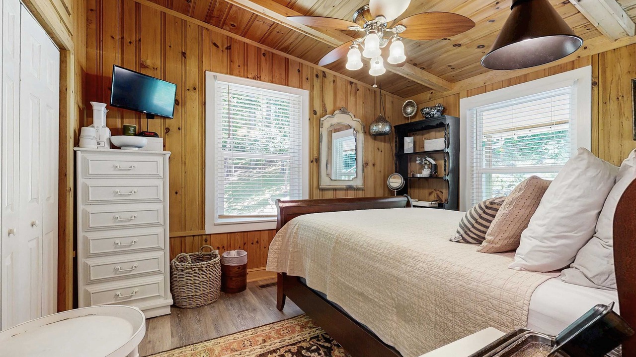 Photo of Bedroom in Franklin