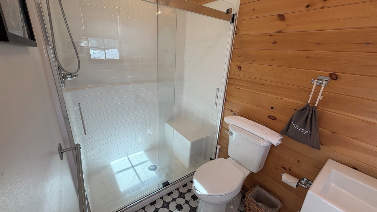 Photo of Bathroom in Lake George