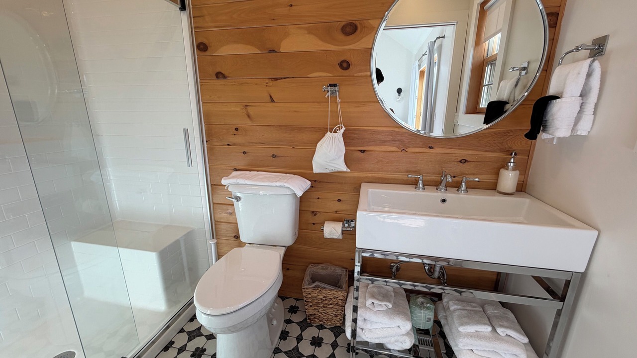 Photo of Bathroom in Lake George