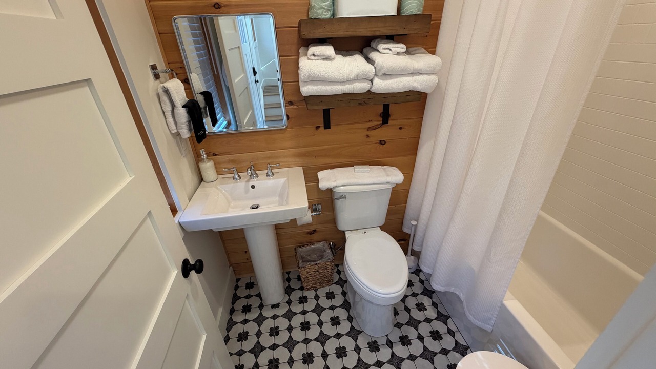 Photo of Bathroom in Lake George