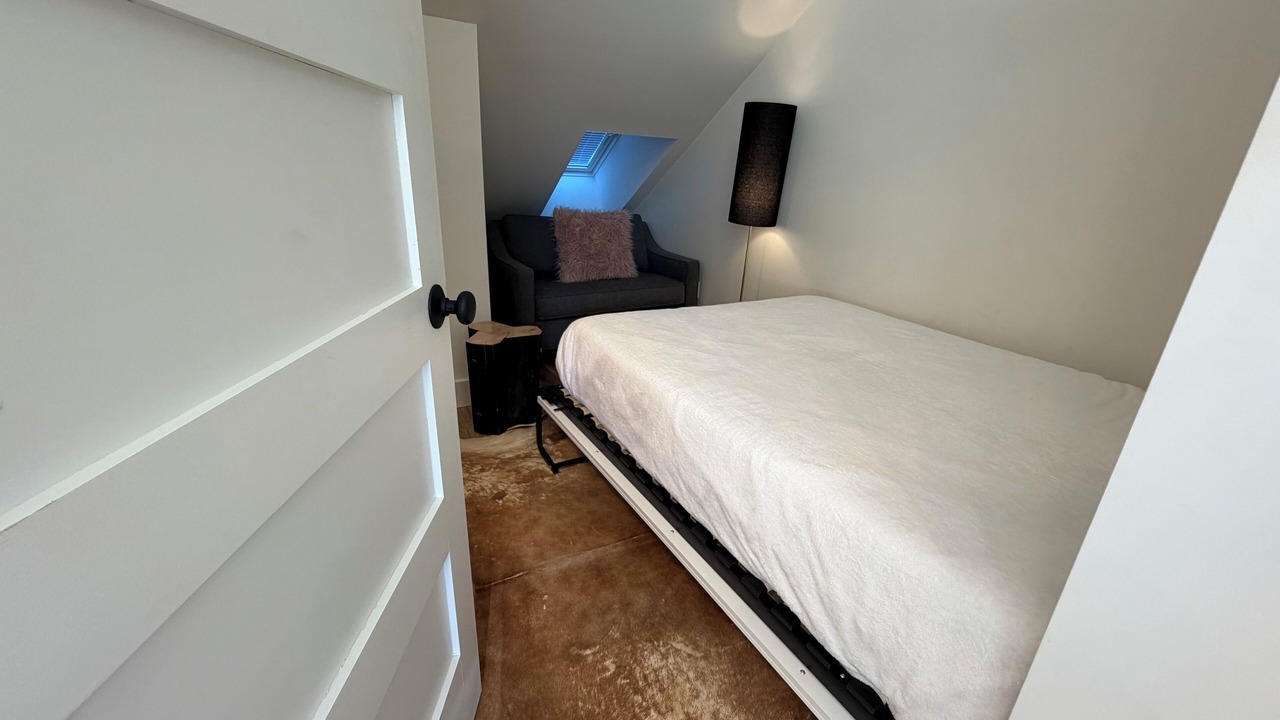 Photo of Bedroom in Lake George