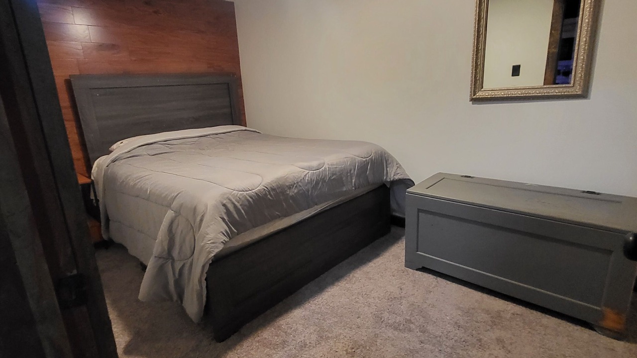 Photo of Bedroom in Wales Center