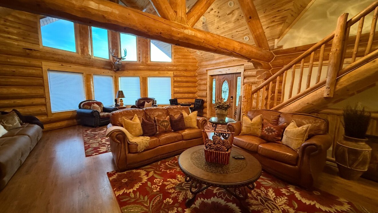 Photo of Livingroom in Fruitland