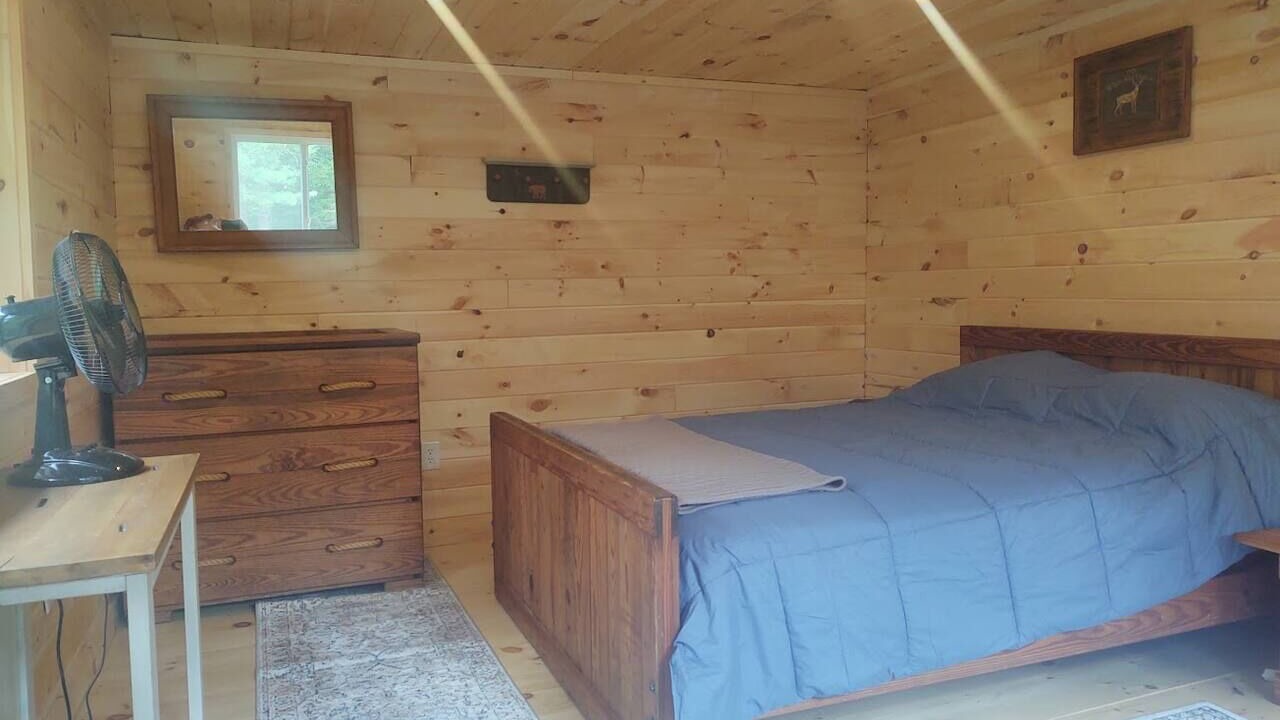 Photo of Bedroom in New Vineyard