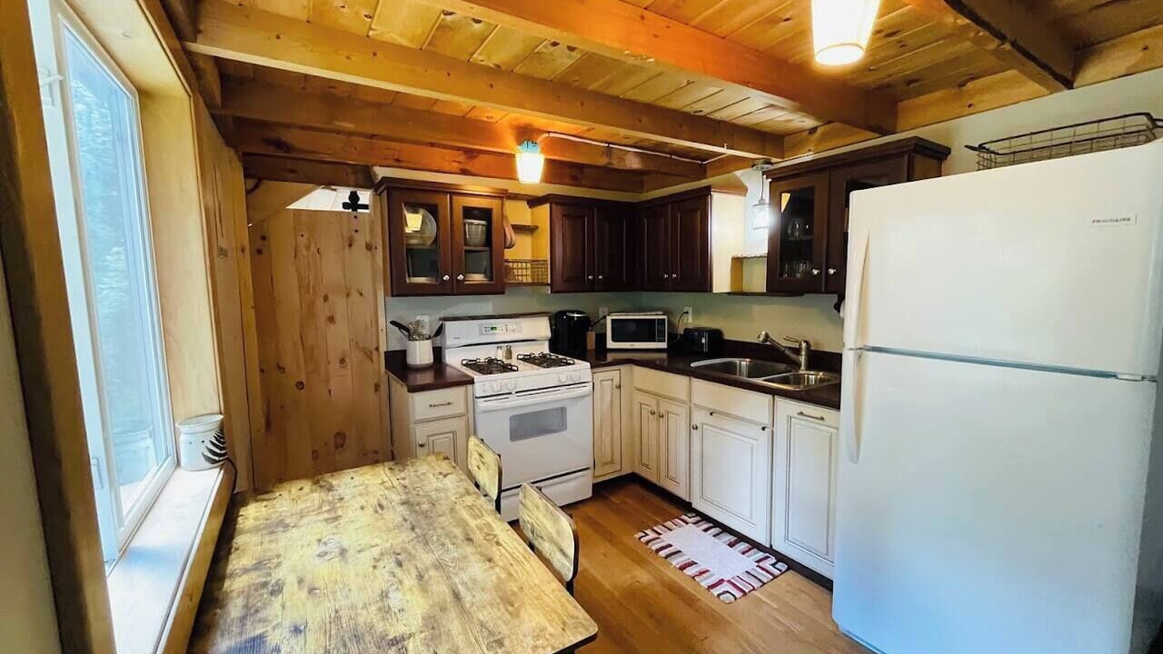 Photo of Kitchen in New Vineyard