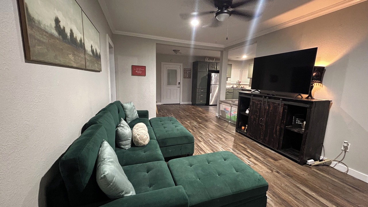 Photo of Livingroom in Wake Village