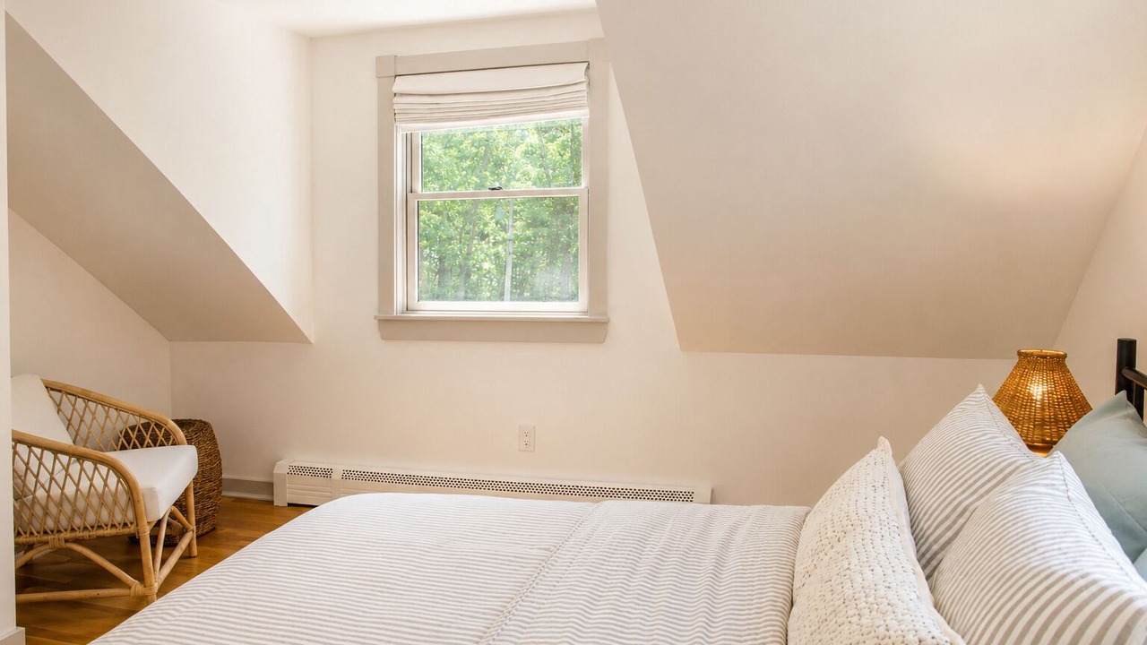 Photo of Bedroom in Trenton
