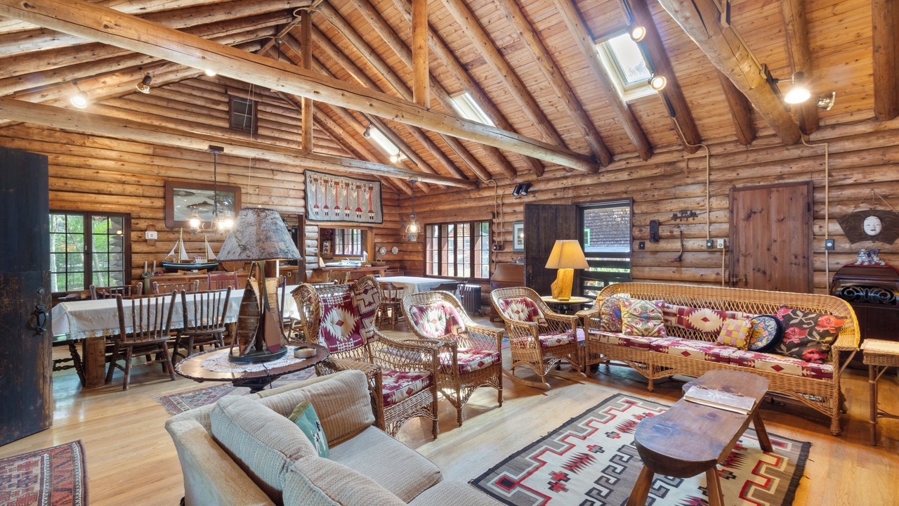 Photo of Livingroom in South Casco
