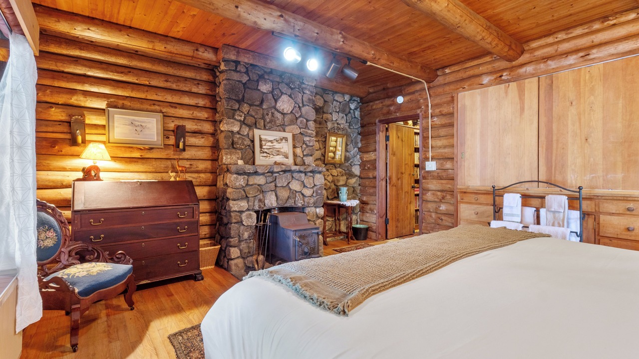 Photo of Bedroom in South Casco