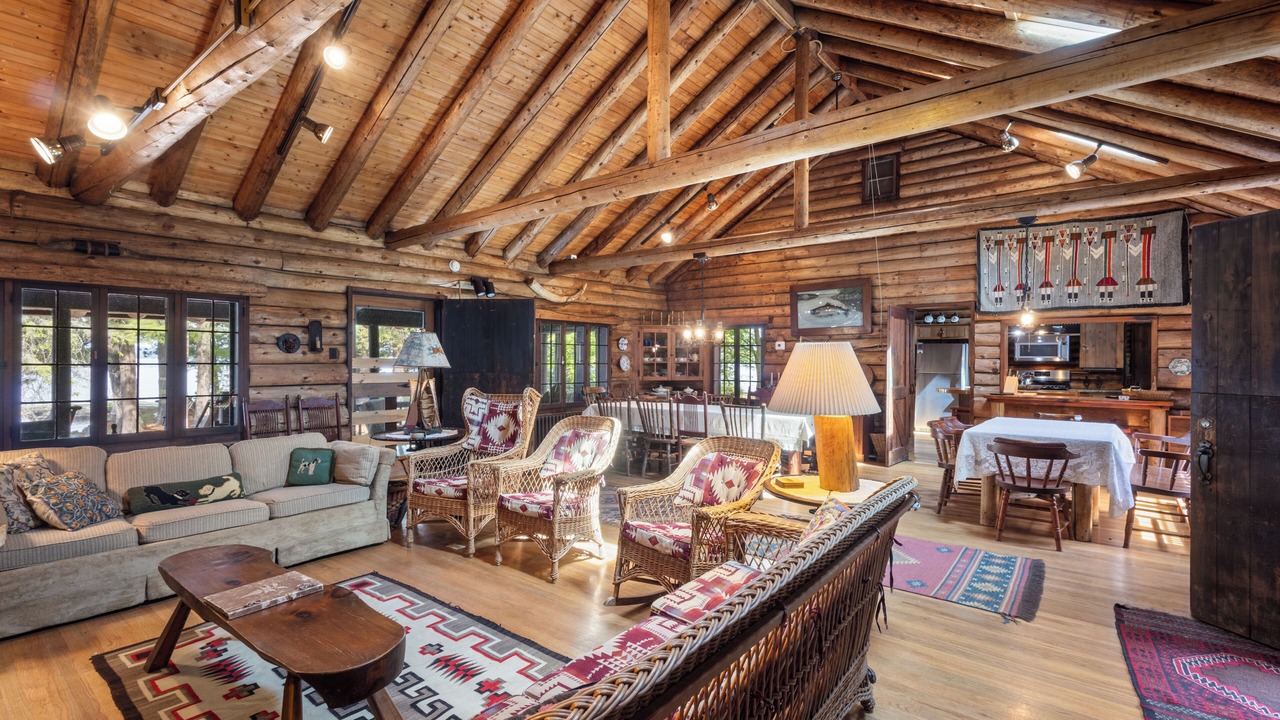 Photo of Livingroom in South Casco