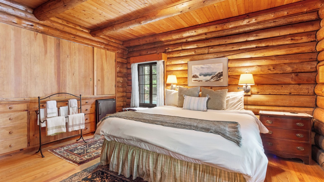 Photo of Bedroom in South Casco