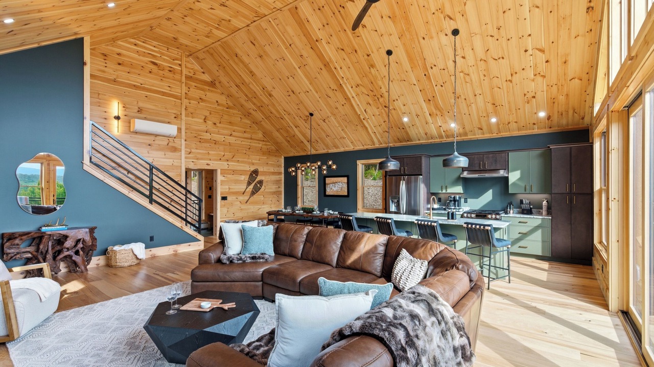 Photo of Livingroom in Bethel