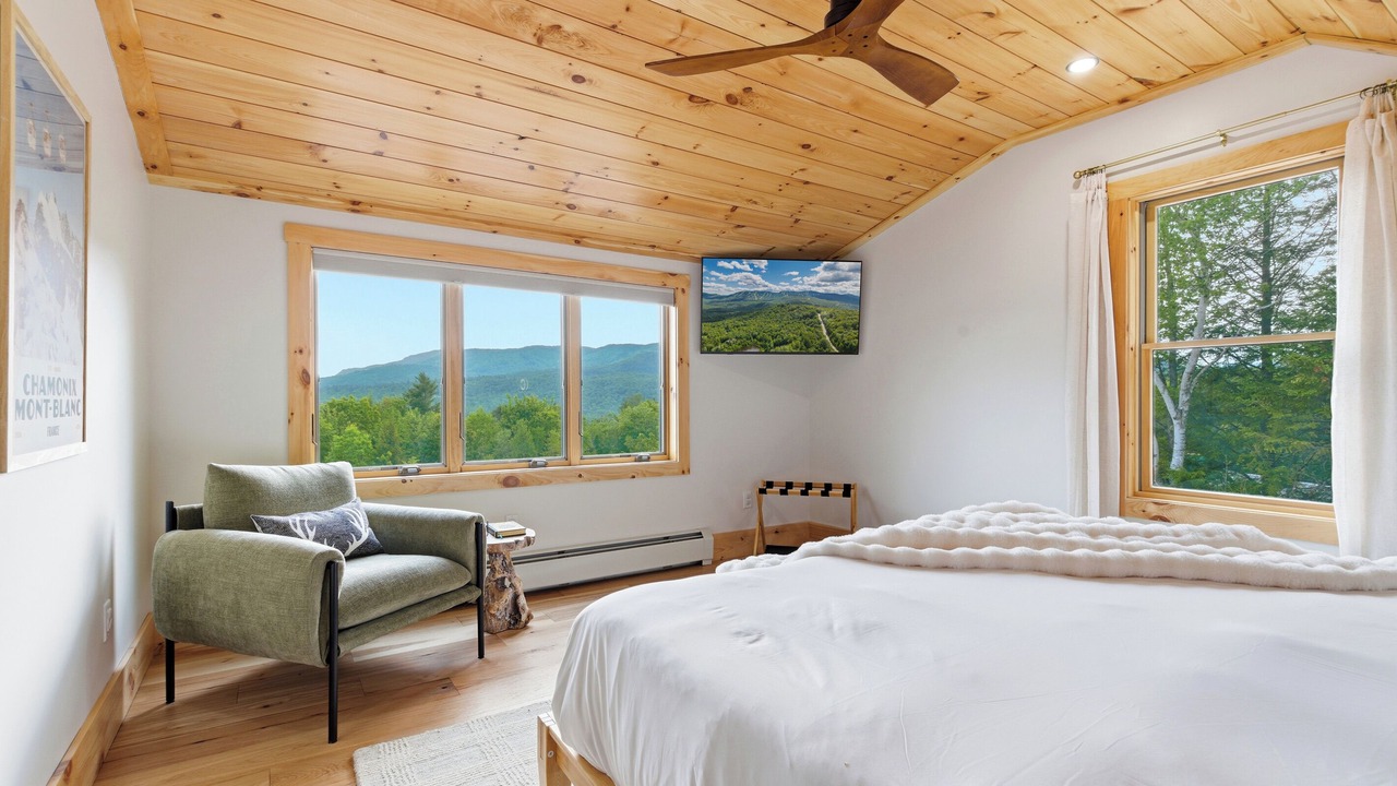 Photo of Bedroom in Bethel