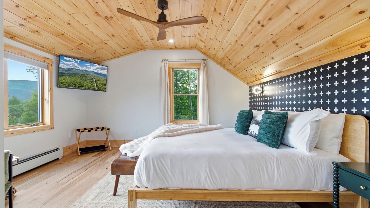 Photo of Bedroom in Bethel