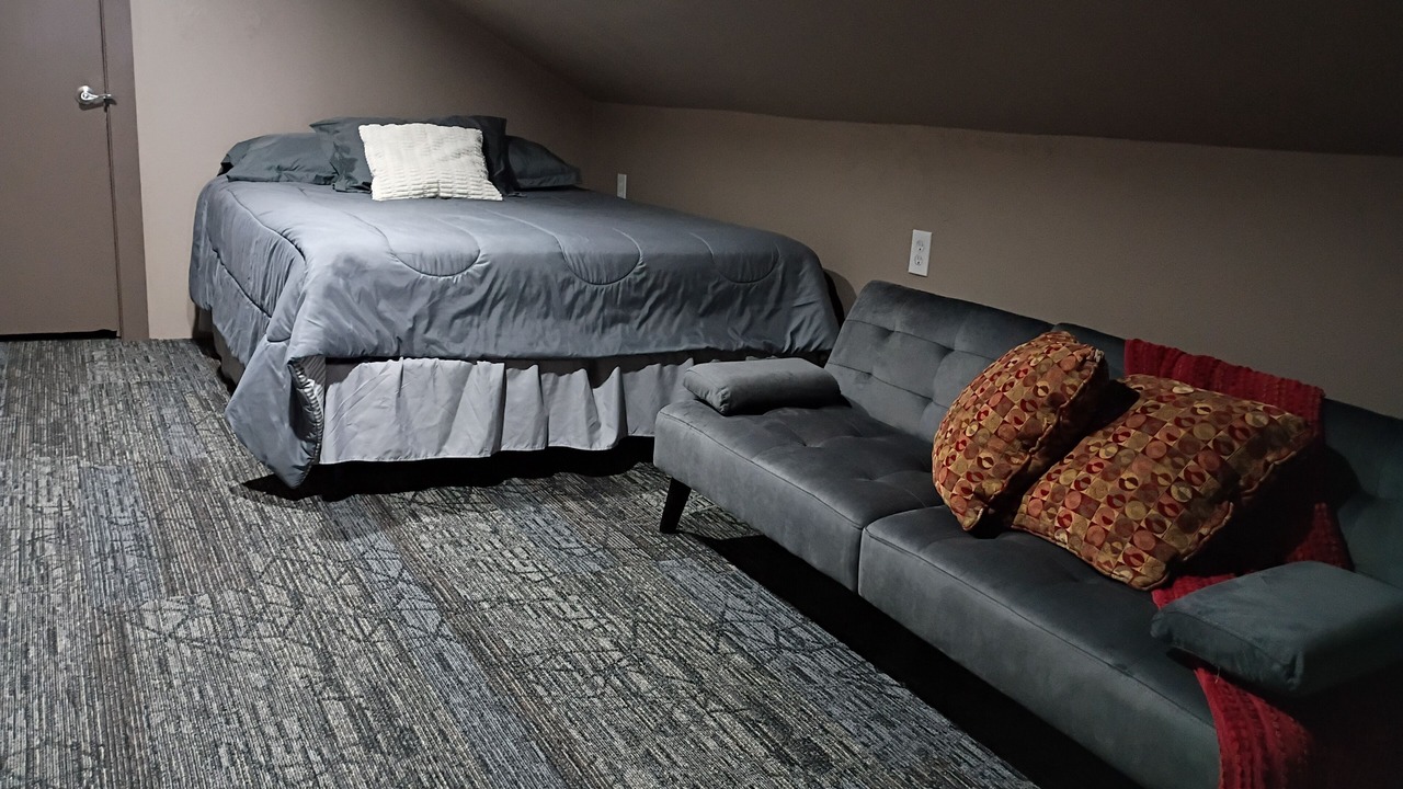 Photo of Bedroom in Gowanda