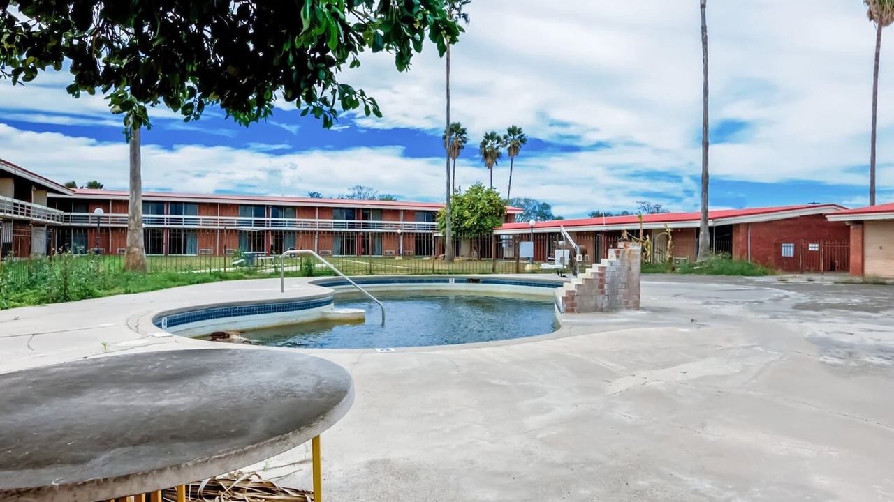 Photo of Outdoor in Alice