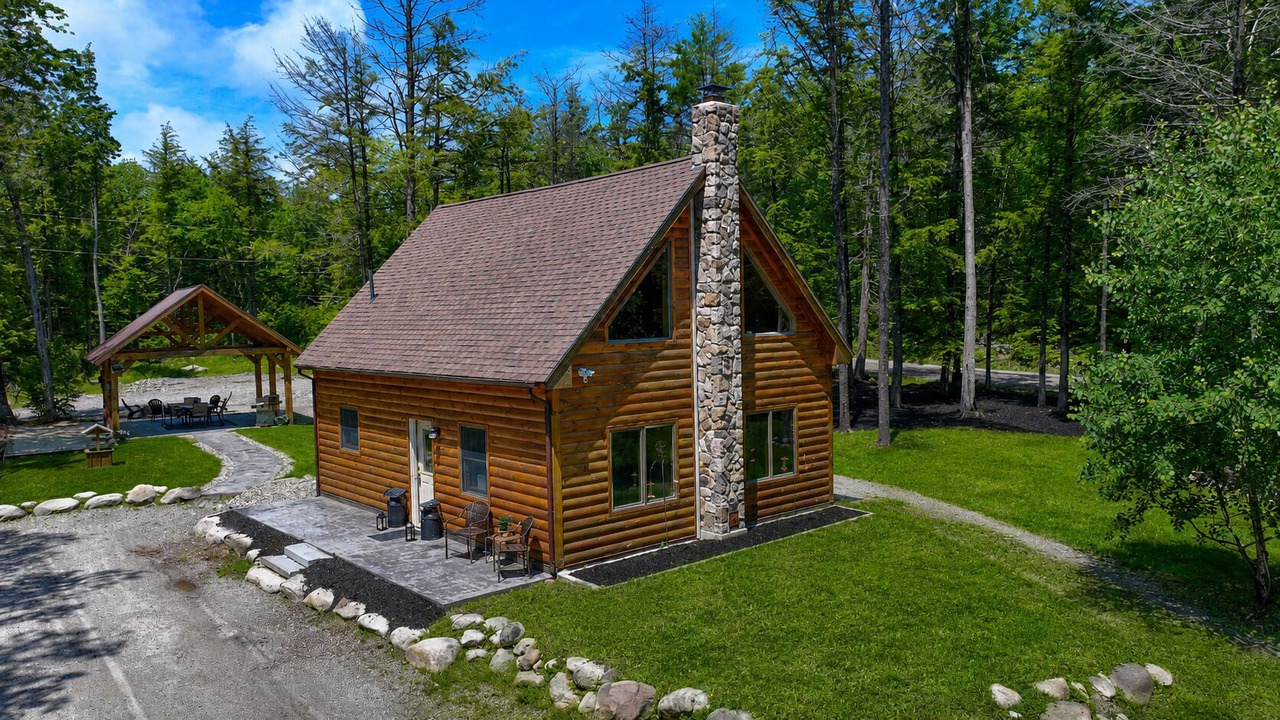 Photo of Outdoor in Harrison