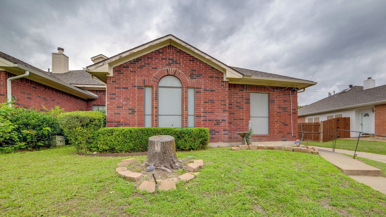 Photo of Outdoor in Garland