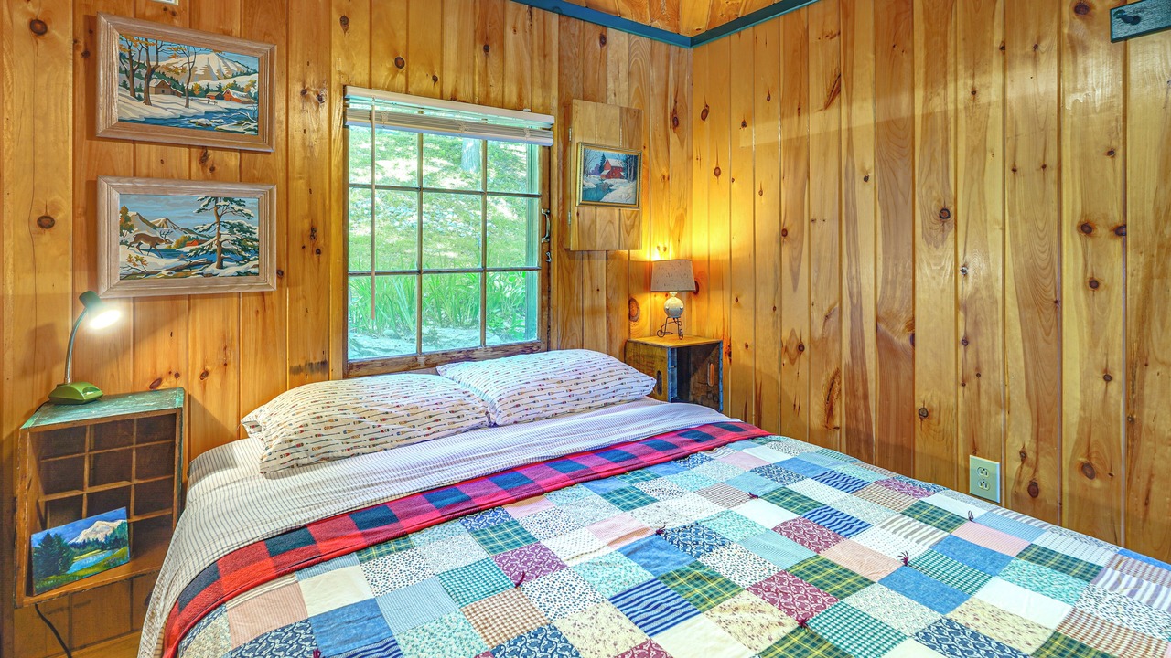 Photo of Bedroom in Litchfield