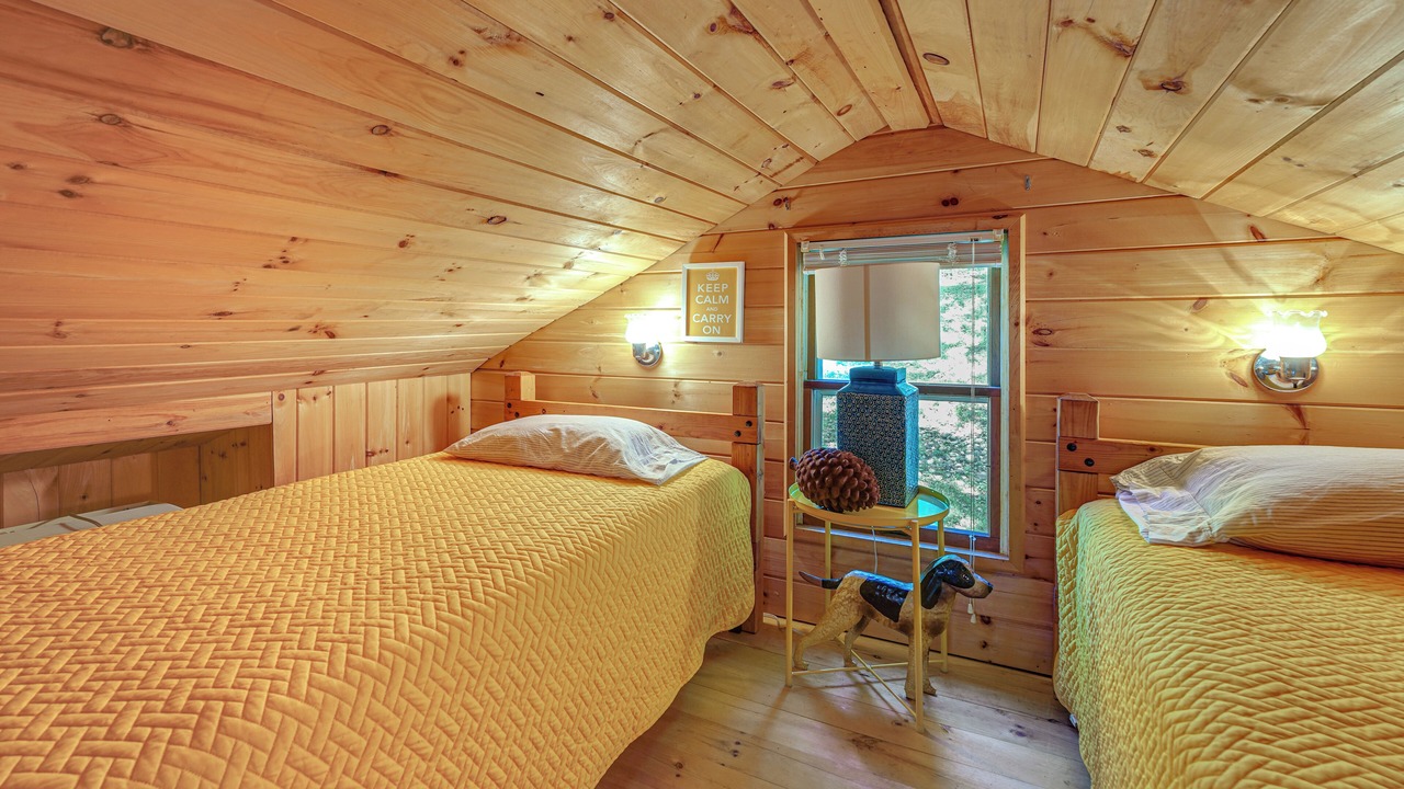 Photo of Bedroom in Litchfield