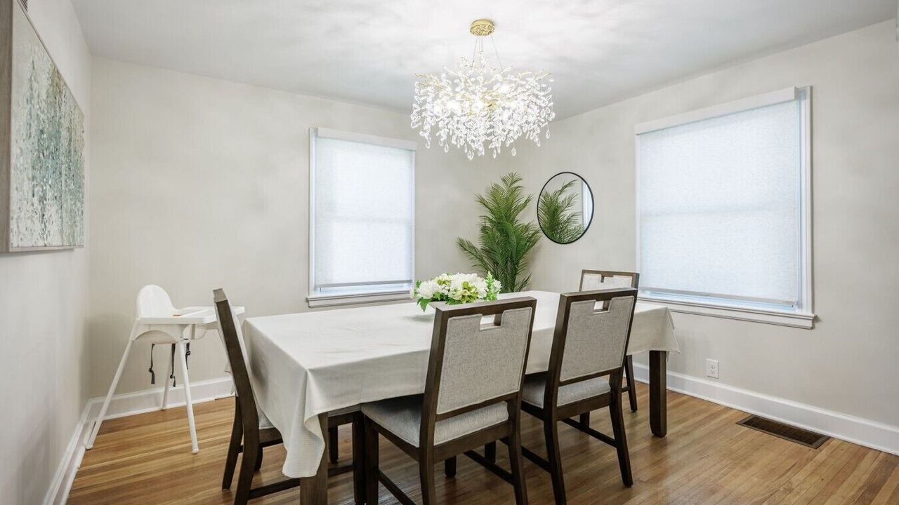 Photo of Livingroom in Rochester