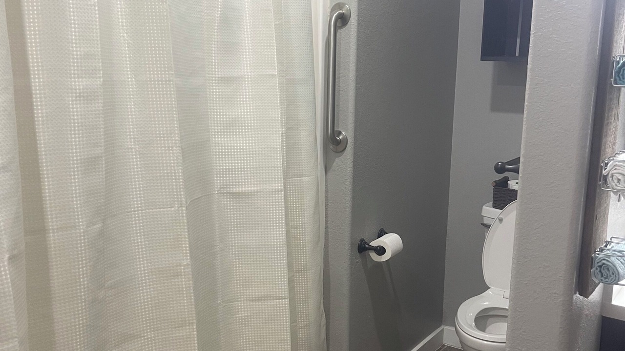 Photo of Bathroom in Shell Knob