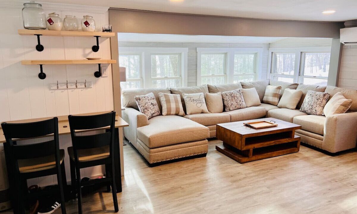 Photo of Livingroom in Holden