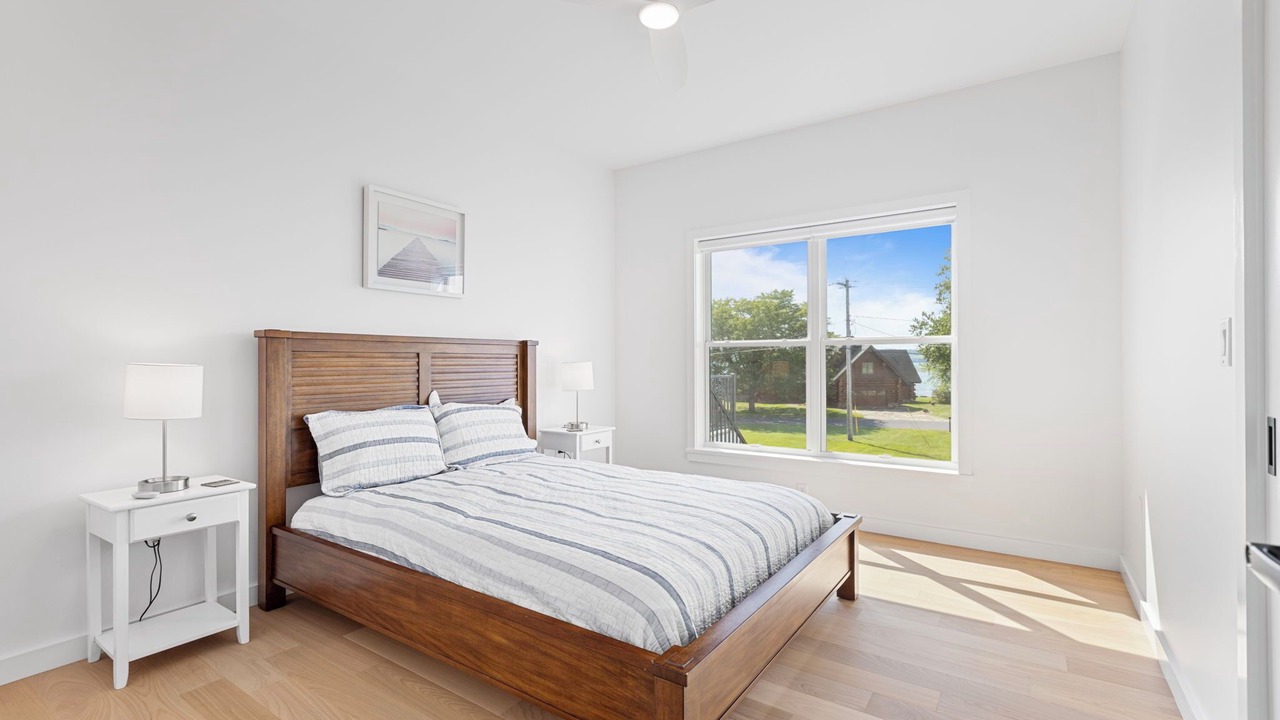 Photo of Bedroom in Romulus