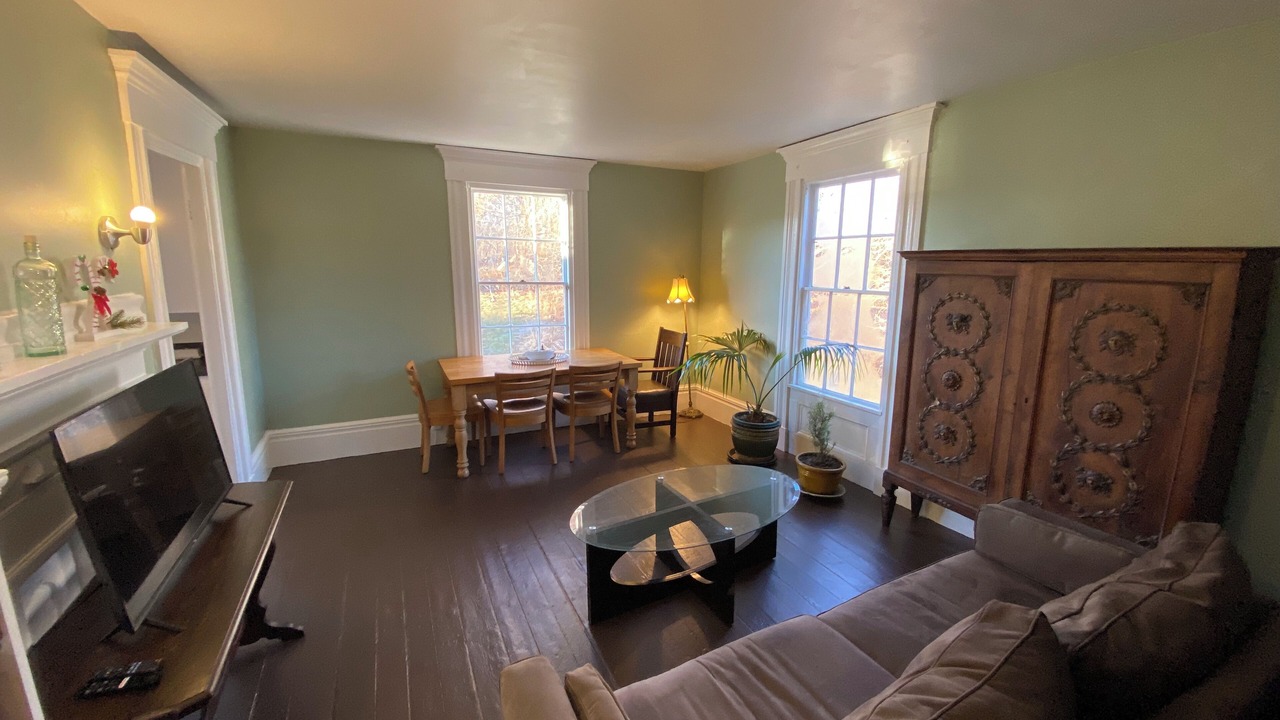 Photo of Livingroom in Brooksville