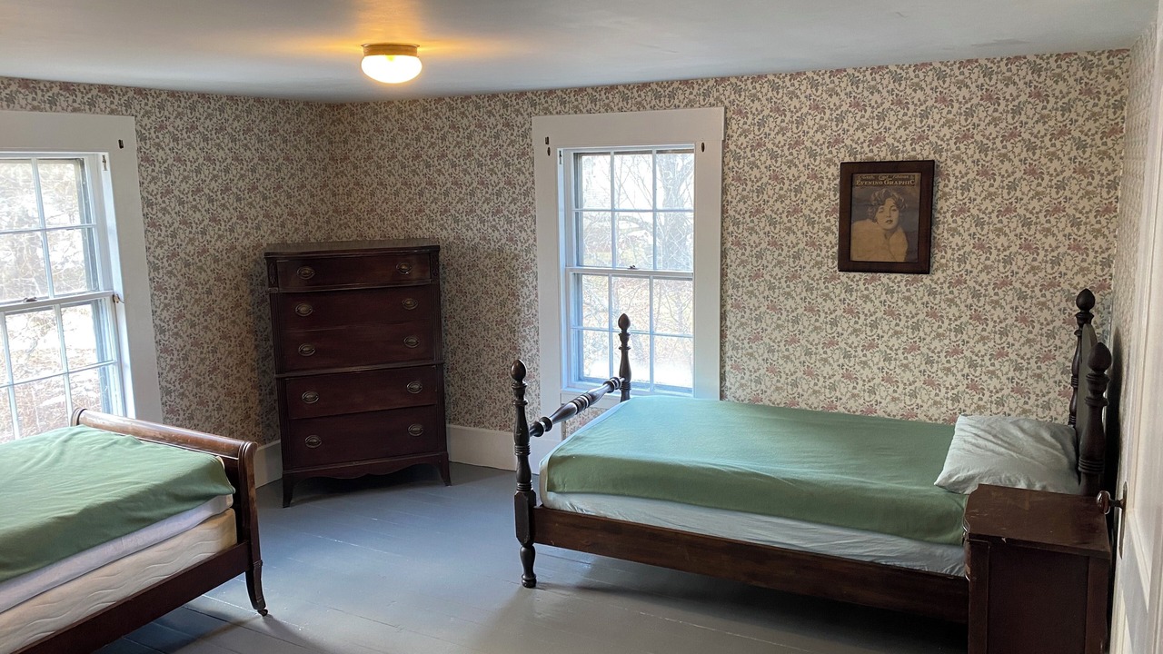Photo of Bedroom in Brooksville