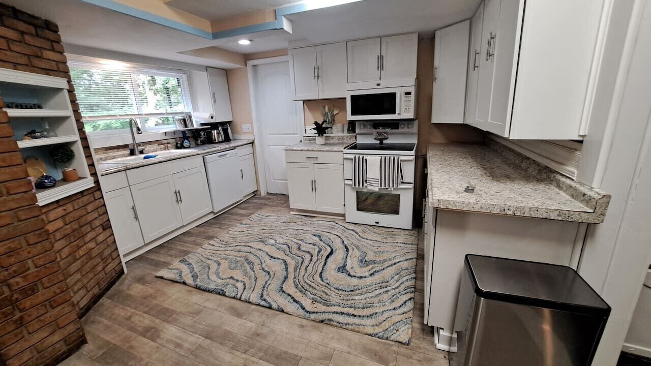 Photo of Kitchen in Oakwood Village