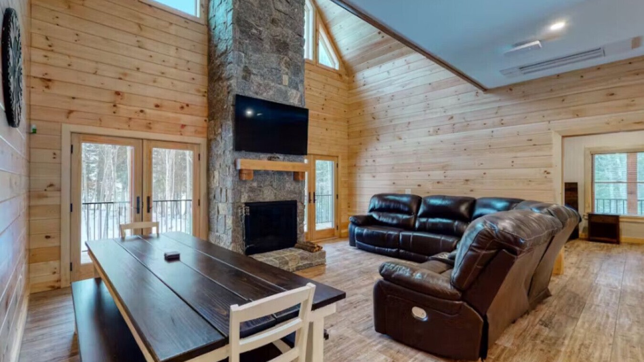 Photo of Livingroom in Beaver Cove