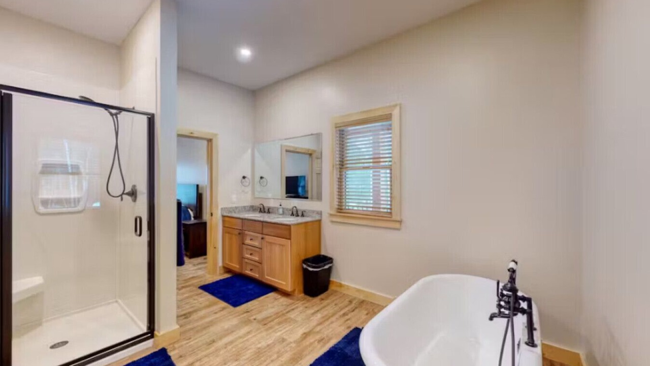 Photo of Bathroom in Beaver Cove