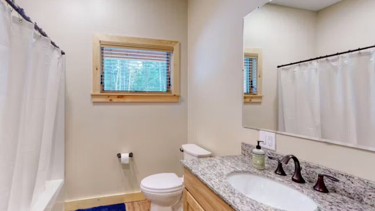 Photo of Bathroom in Beaver Cove