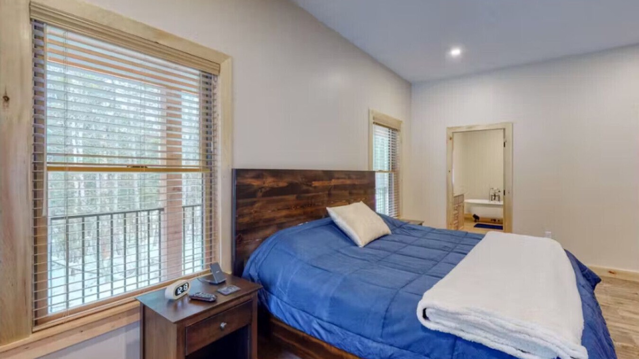 Photo of Bedroom in Beaver Cove