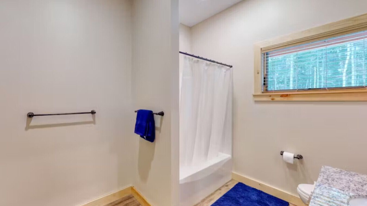 Photo of Bathroom in Beaver Cove