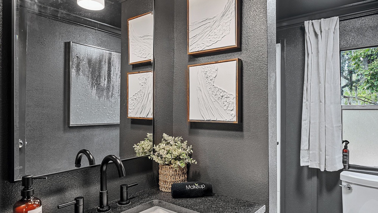 Photo of Bathroom in Jefferson