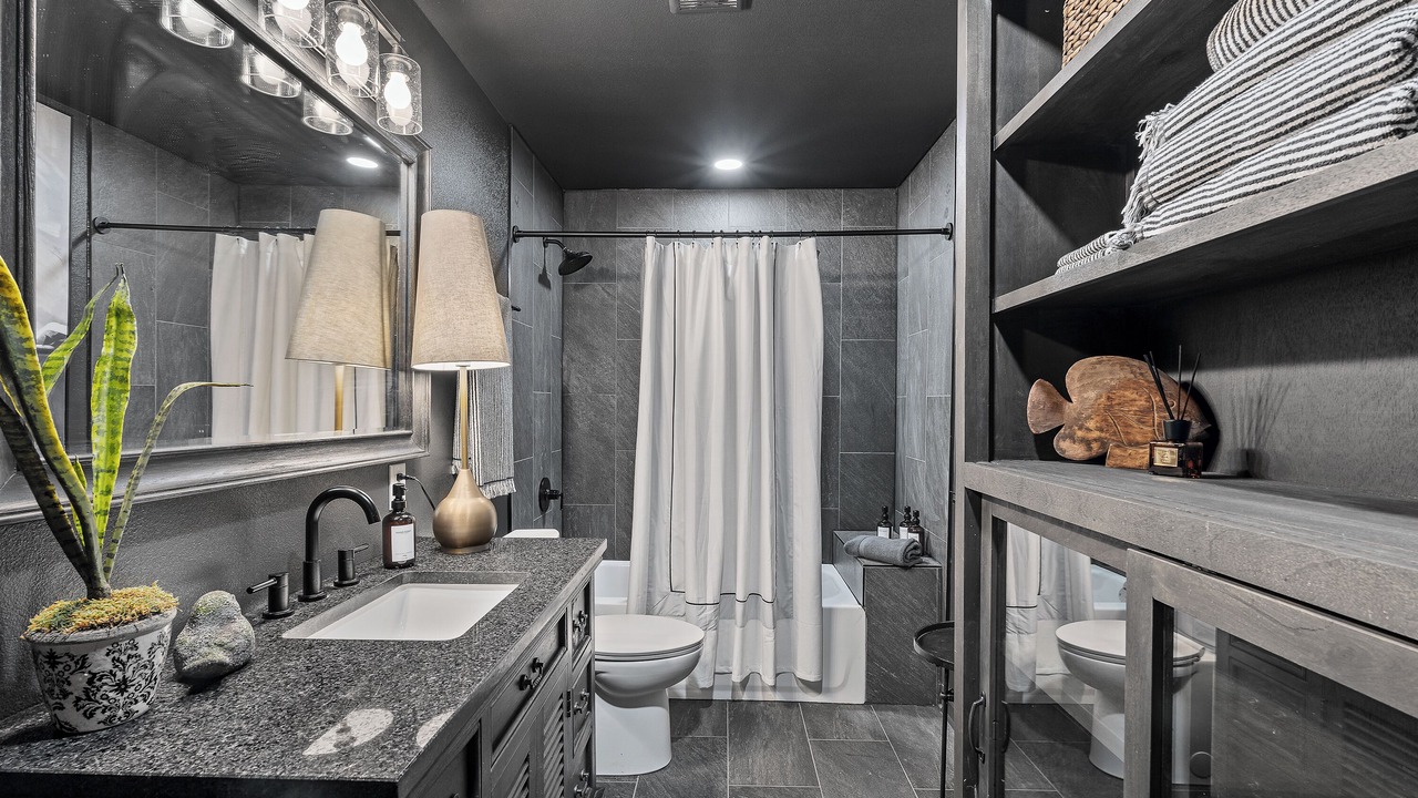 Photo of Bathroom in Jefferson