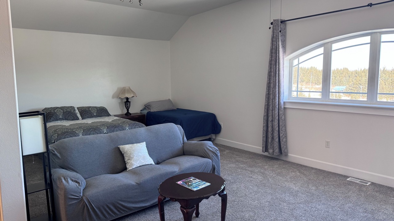 Photo of Bedroom in Diamond Ridge