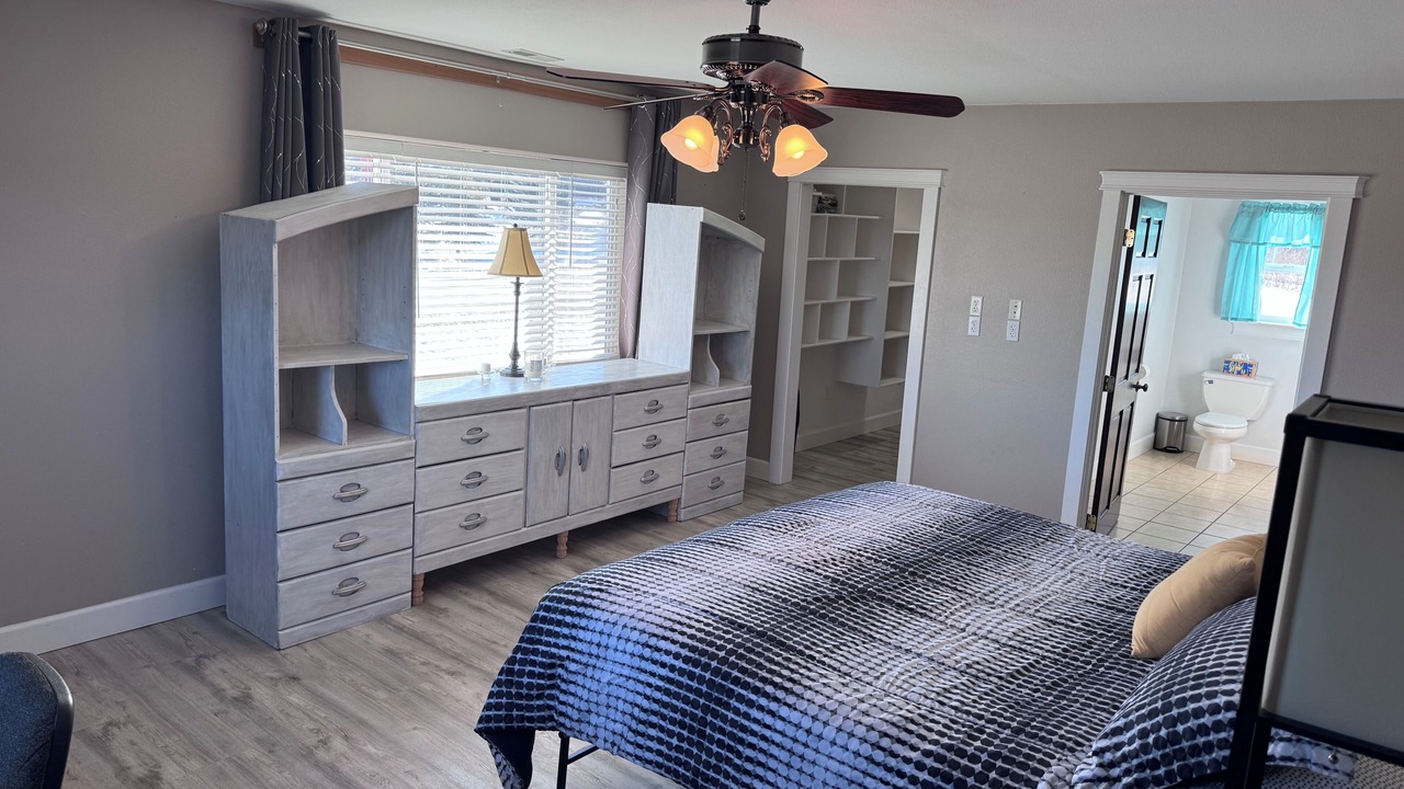 Photo of Bedroom in Diamond Ridge