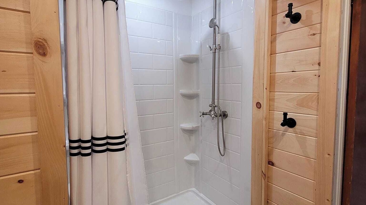 Photo of Bathroom in Linesville