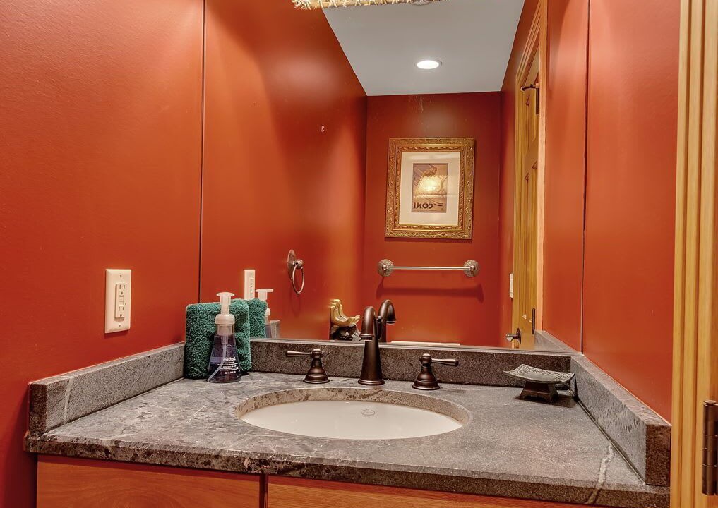 Photo of Bathroom in Ellicottville