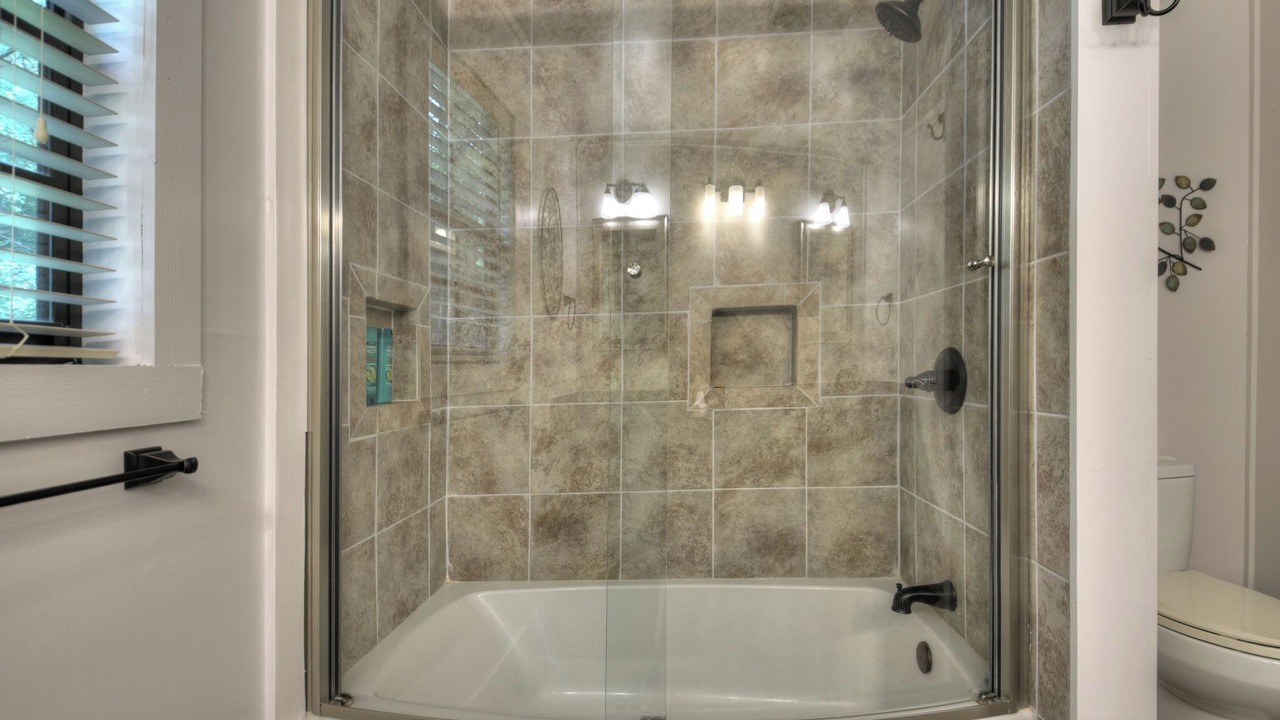 Photo of Bathroom in Dial