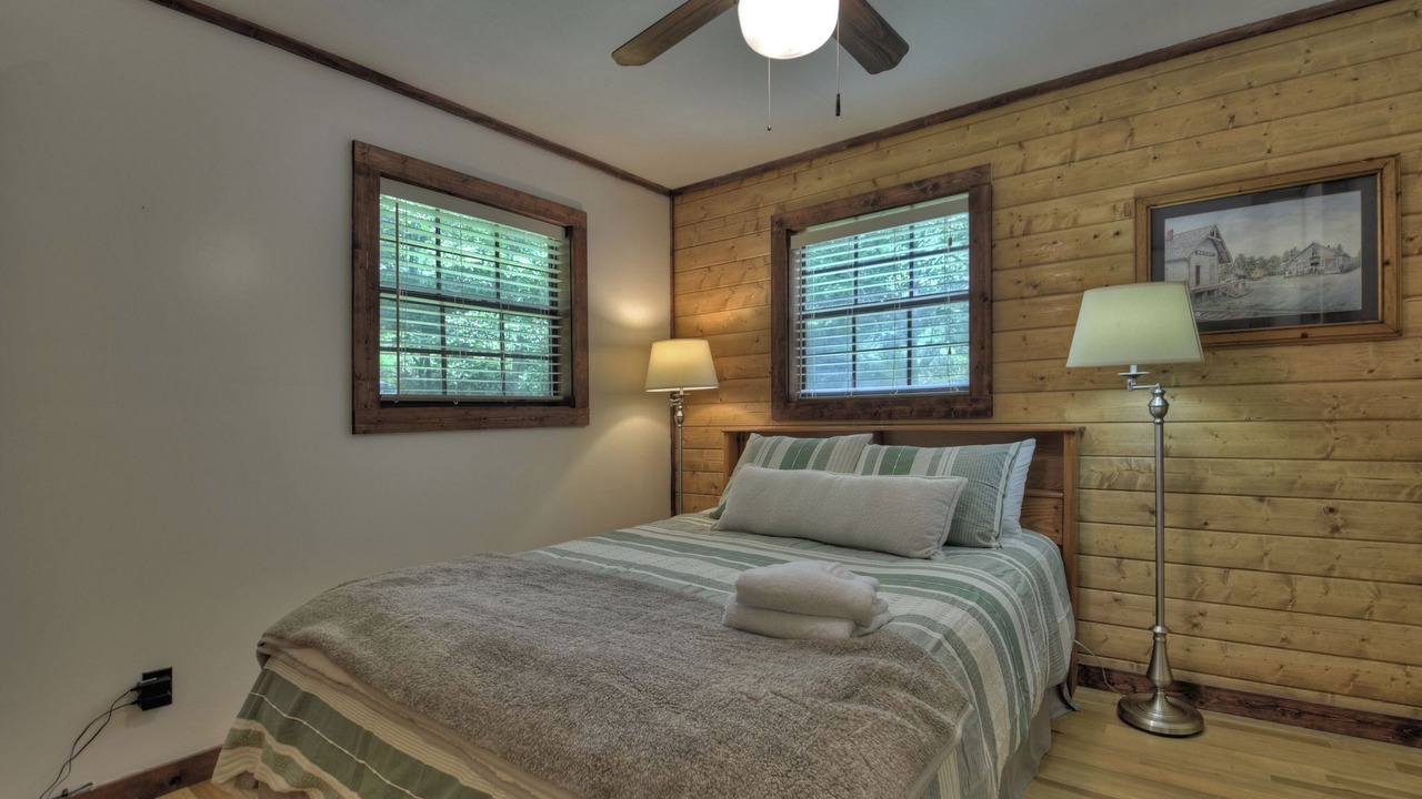 Photo of Bedroom in Dial
