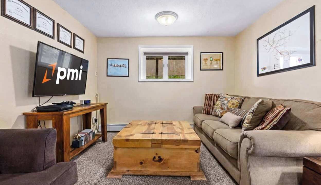 Photo of Livingroom in Breckenridge