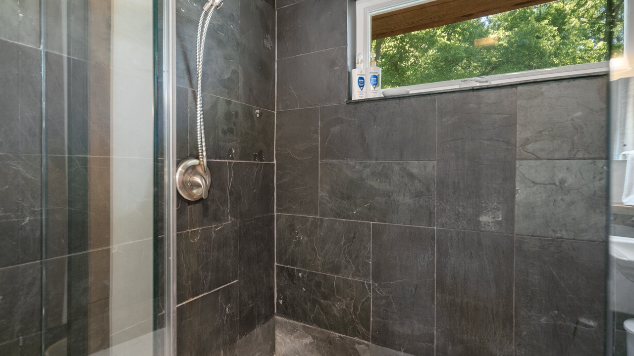 Photo of Bathroom in Burdett