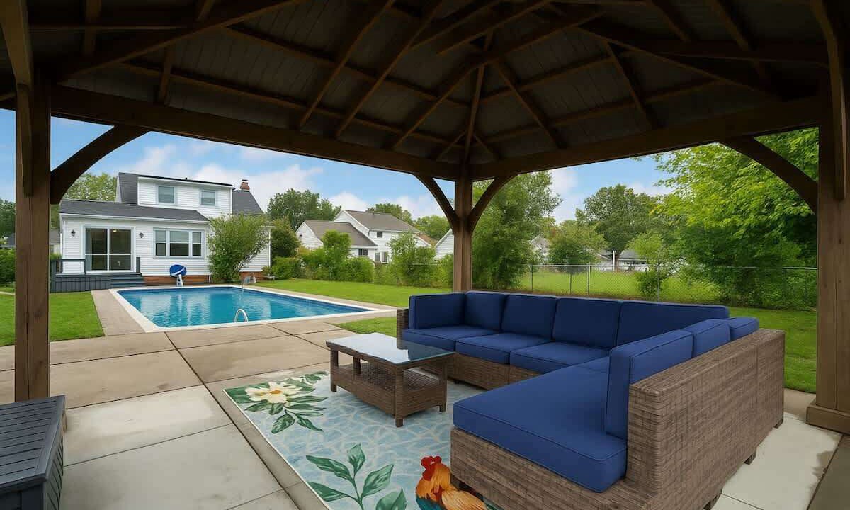 Photo of Outdoor in Euclid